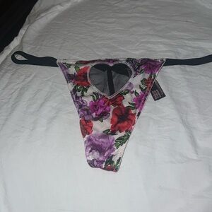 EUC VS Thong/G-string